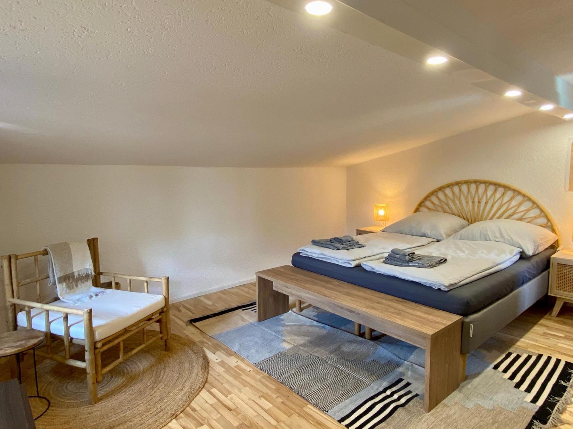 Baeckerhaus - Wohnung Mit Pool Und Garten Гмунден Экстерьер фото