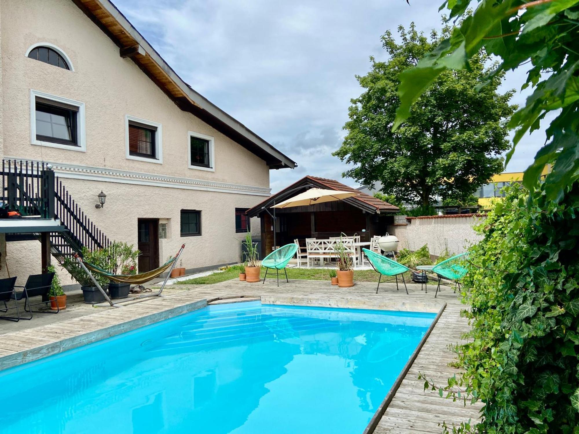 Baeckerhaus - Wohnung Mit Pool Und Garten Гмунден Экстерьер фото