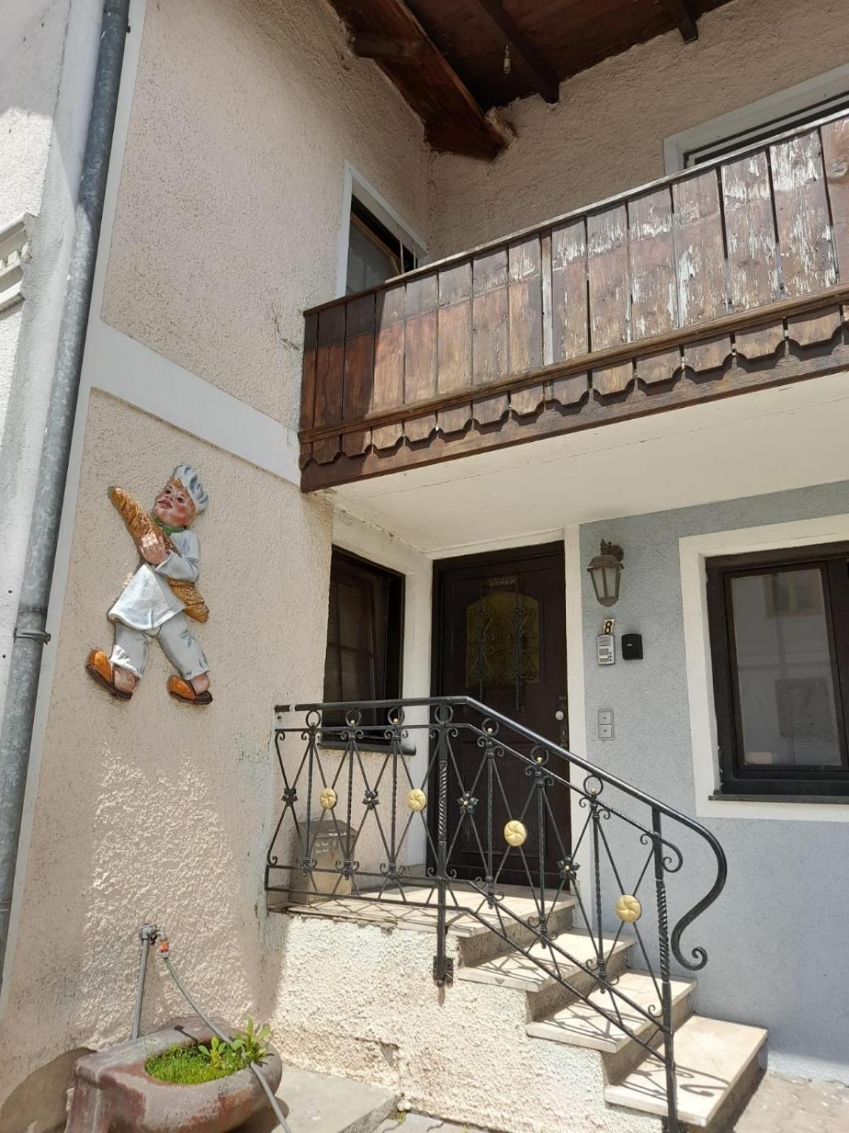 Baeckerhaus - Wohnung Mit Pool Und Garten Гмунден Экстерьер фото